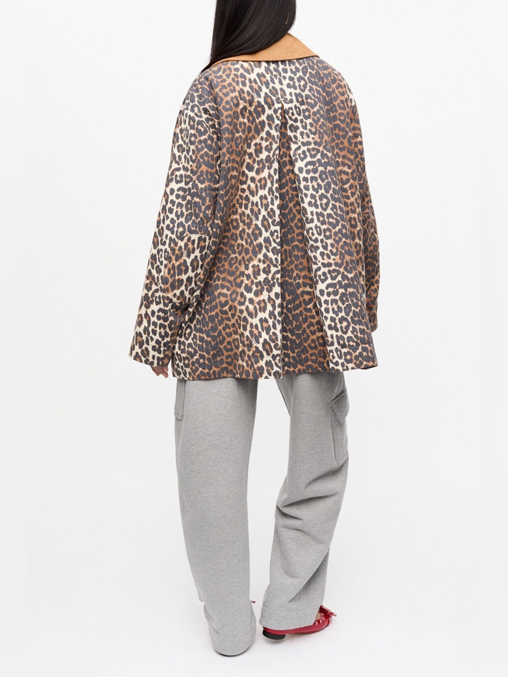 NWT* Ganni Leopard Printed Canvas Midi Jacket
$545 - size S/M - Picture 3 of 7